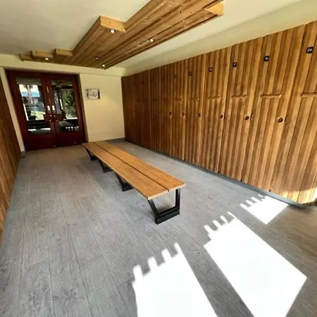 Appartement La Plagne, 3 Pièces, 6 Personnes - Fr-1-455-12